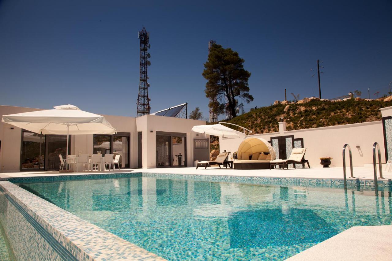 Villa White Pearl Sarti Luaran gambar