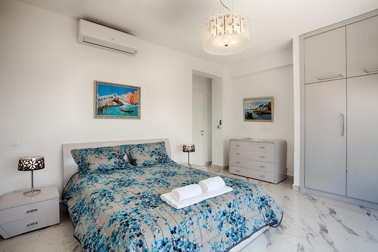 Villa White Pearl Sarti Luaran gambar